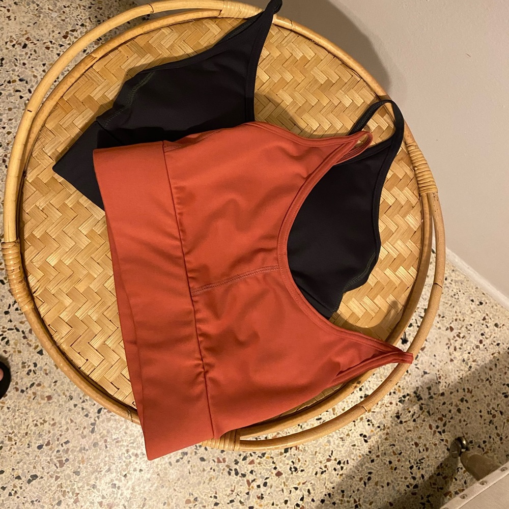 2x1 peak vigour, one black one orange